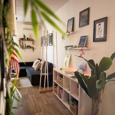 Compromis Maison Apartment